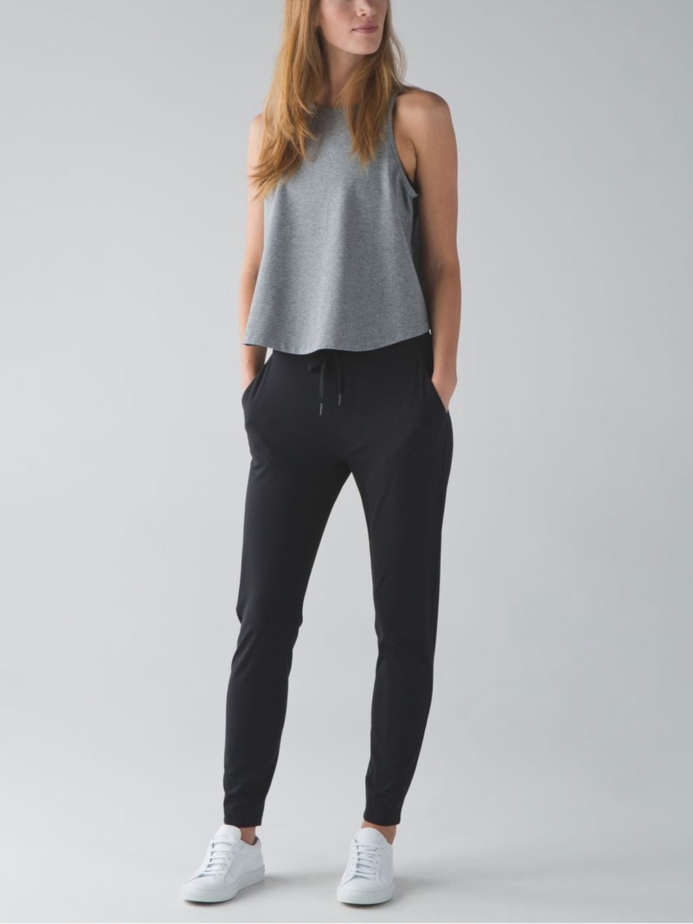 Lululemon Dropt Pants in Black, Size 4, Excellent Condition Like New